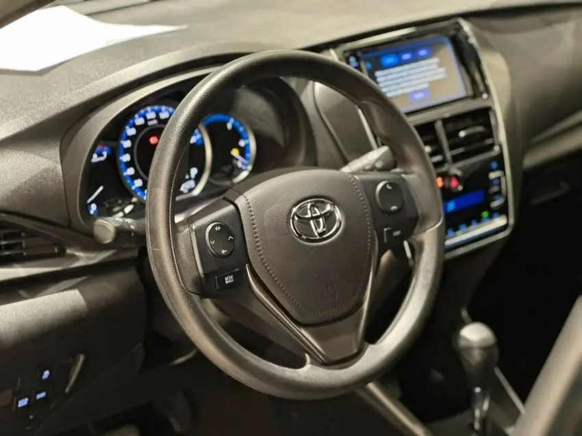 galeria YARIS