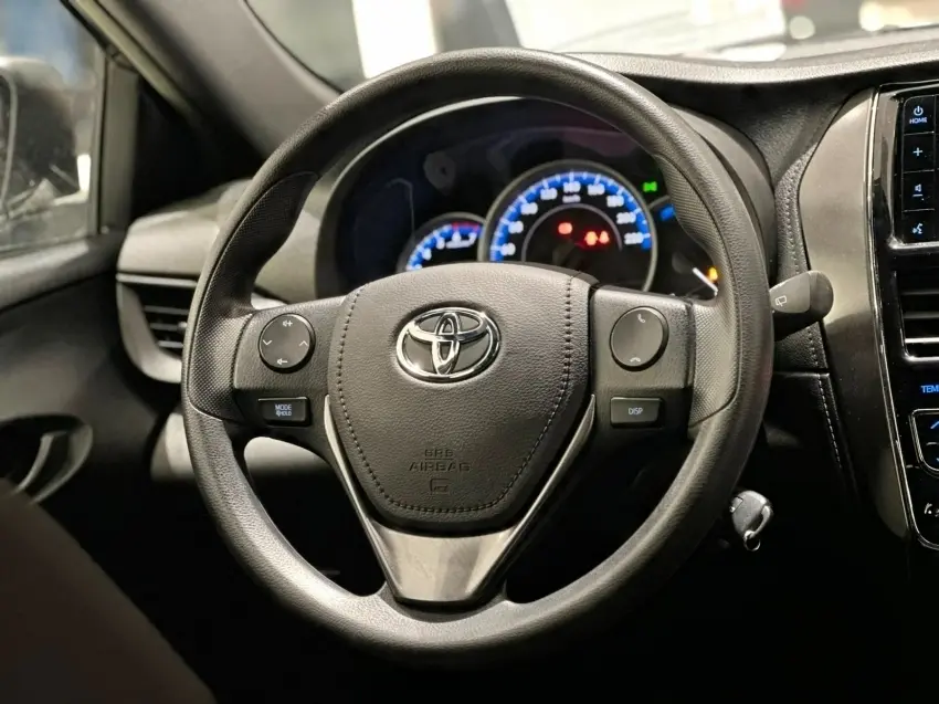galeria YARIS
