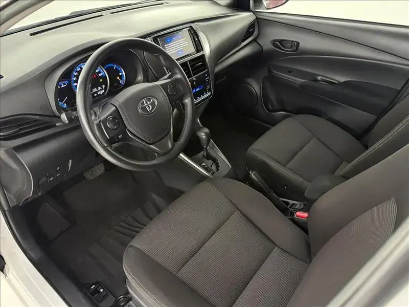 galeria YARIS
