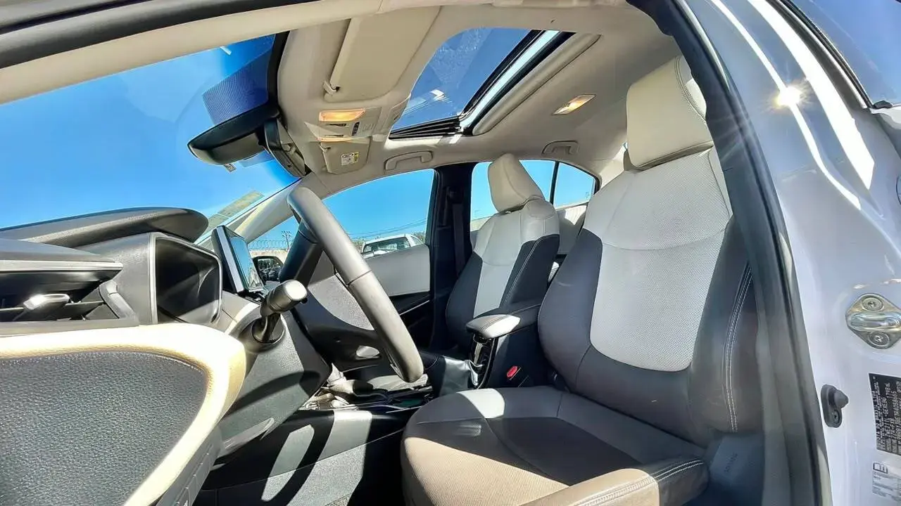 galeria COROLLA PREMIUM HIBRID