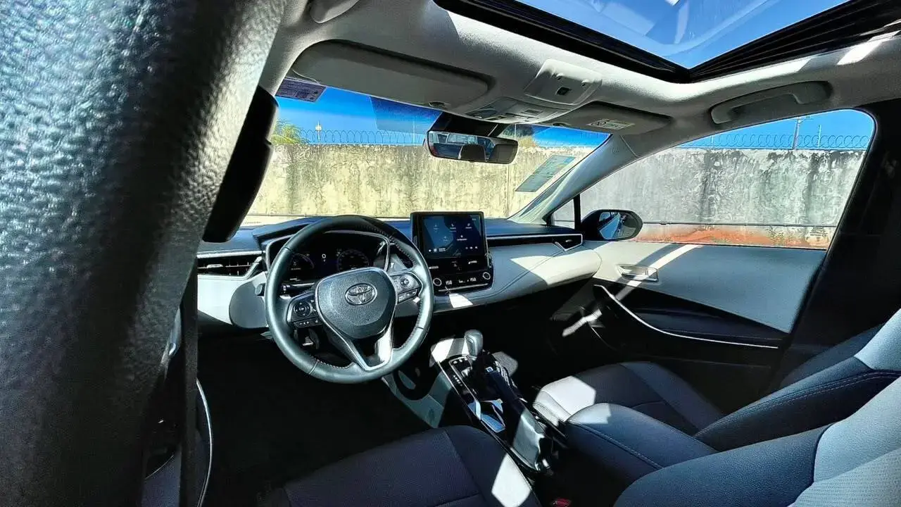 galeria COROLLA PREMIUM HIBRID