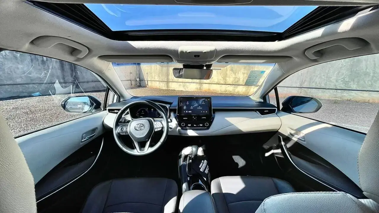galeria COROLLA PREMIUM HIBRID