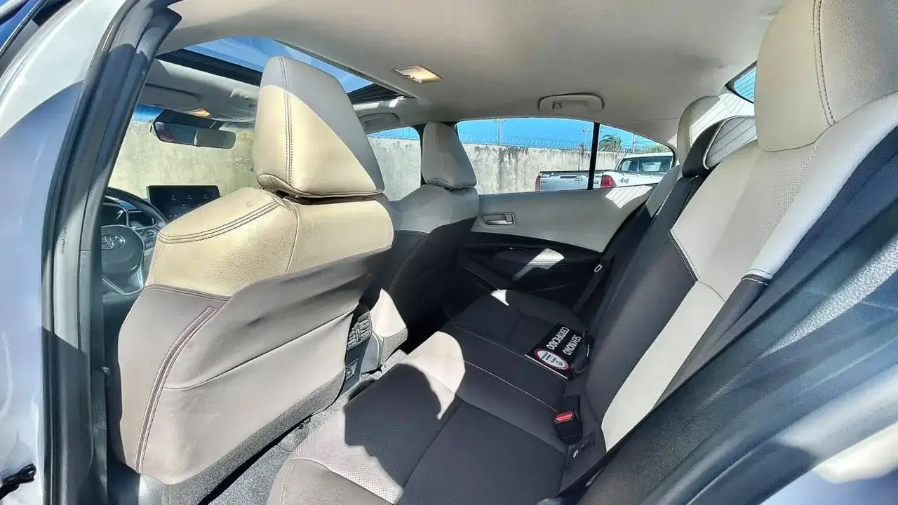 galeria COROLLA PREMIUM HIBRID
