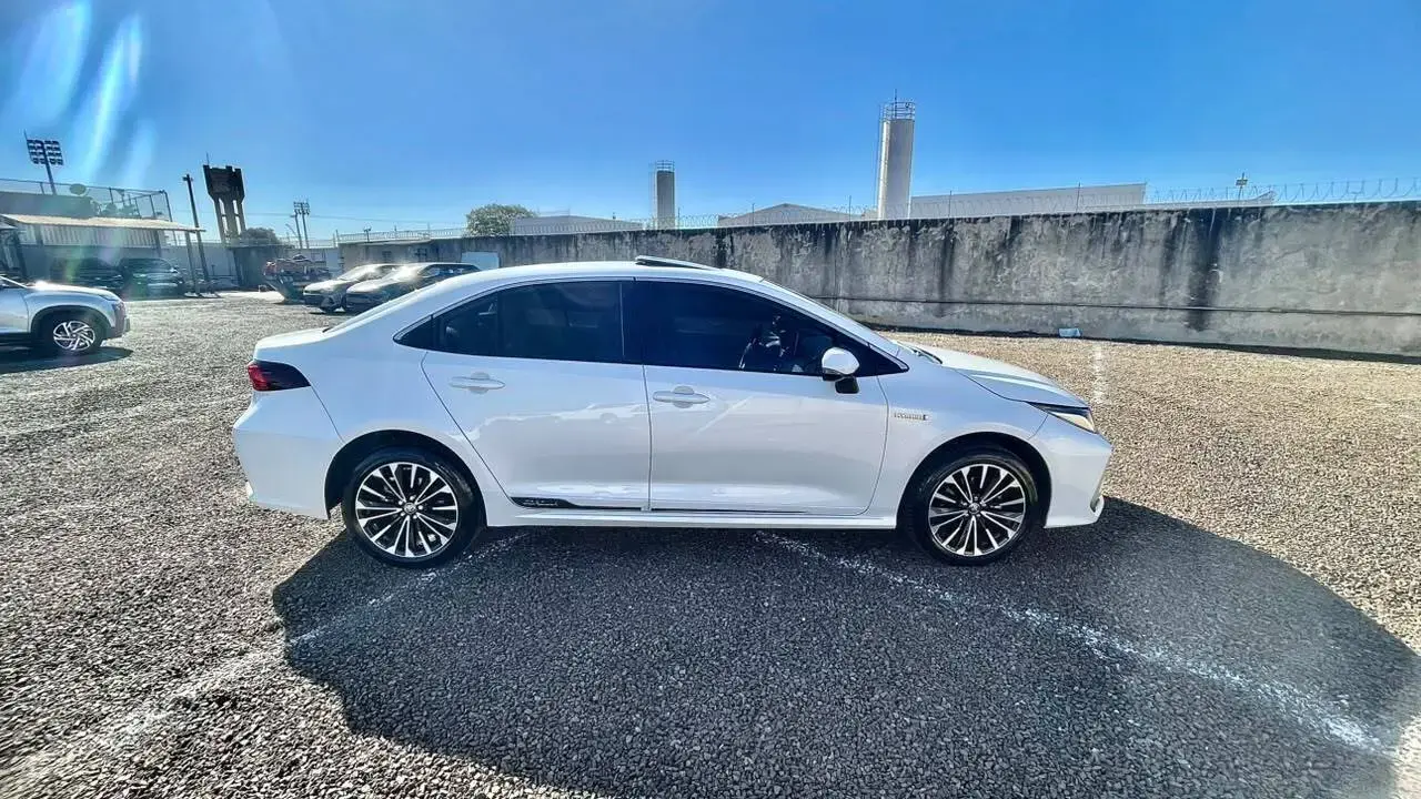 galeria COROLLA PREMIUM HIBRID