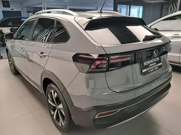 Volkswagen NIVUS 1.0 200 TSI TOTAL FLEX HIGHLINE AUTOMÁTICO