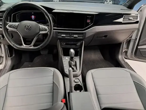 Volkswagen NIVUS 1.0 200 TSI TOTAL FLEX HIGHLINE AUTOMÁTICO