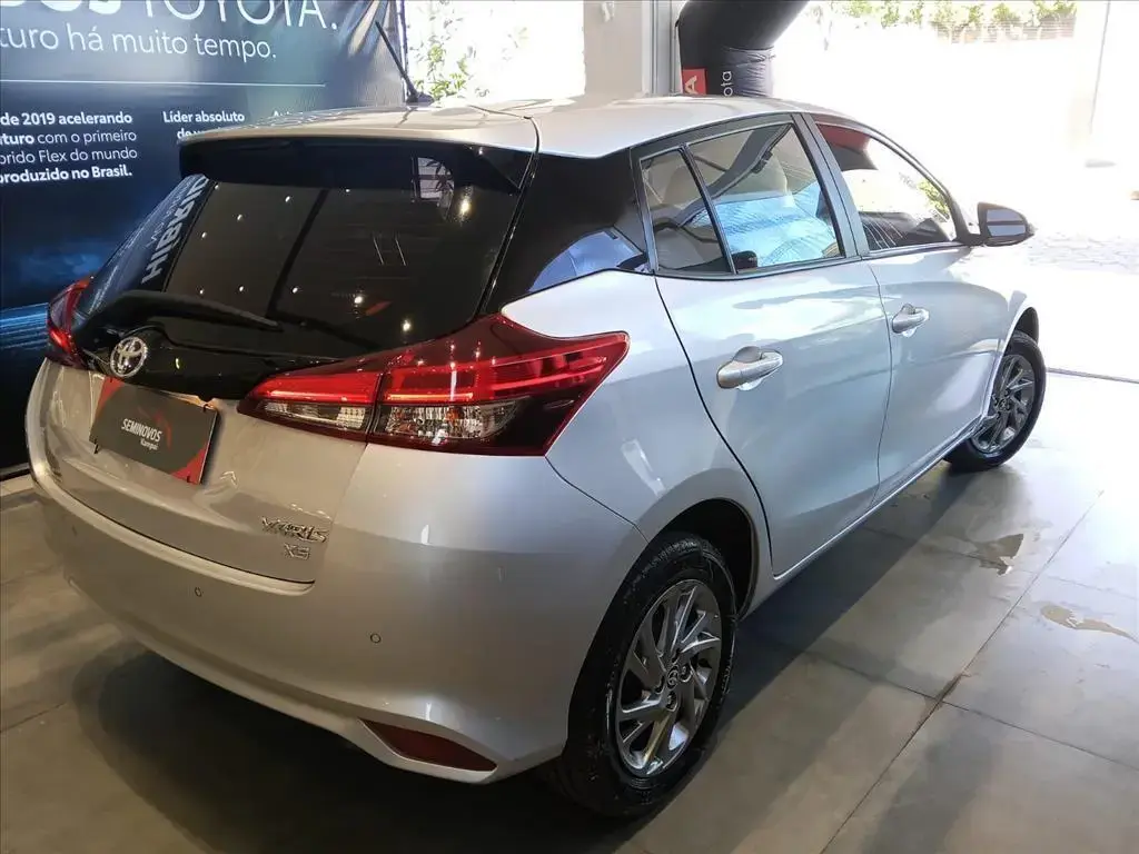 galeria YARIS