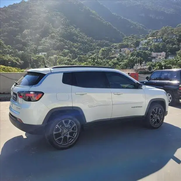 Jeep COMPASS 1.3 T270 TURBO FLEX SPORT AT6