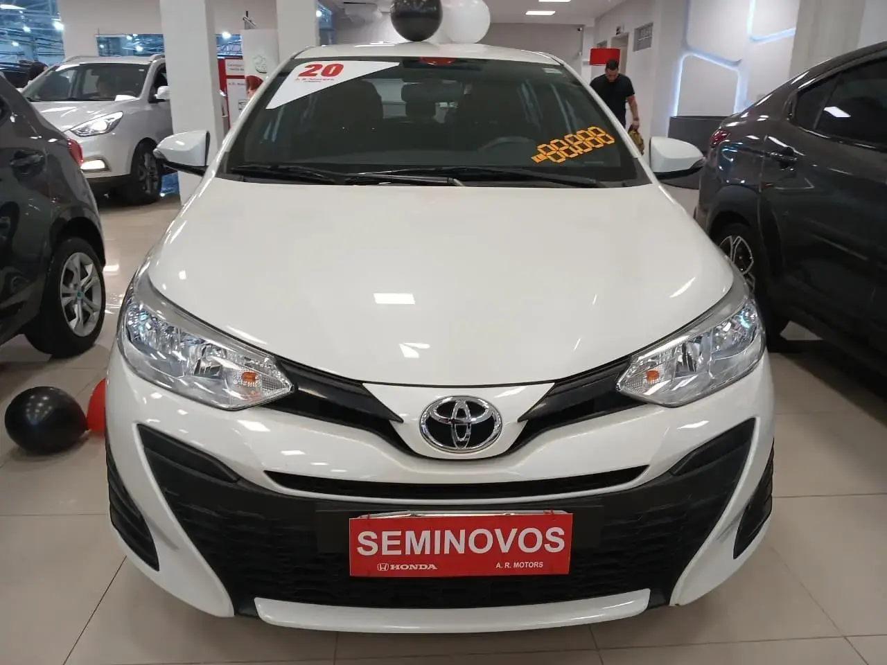 galeria Yaris