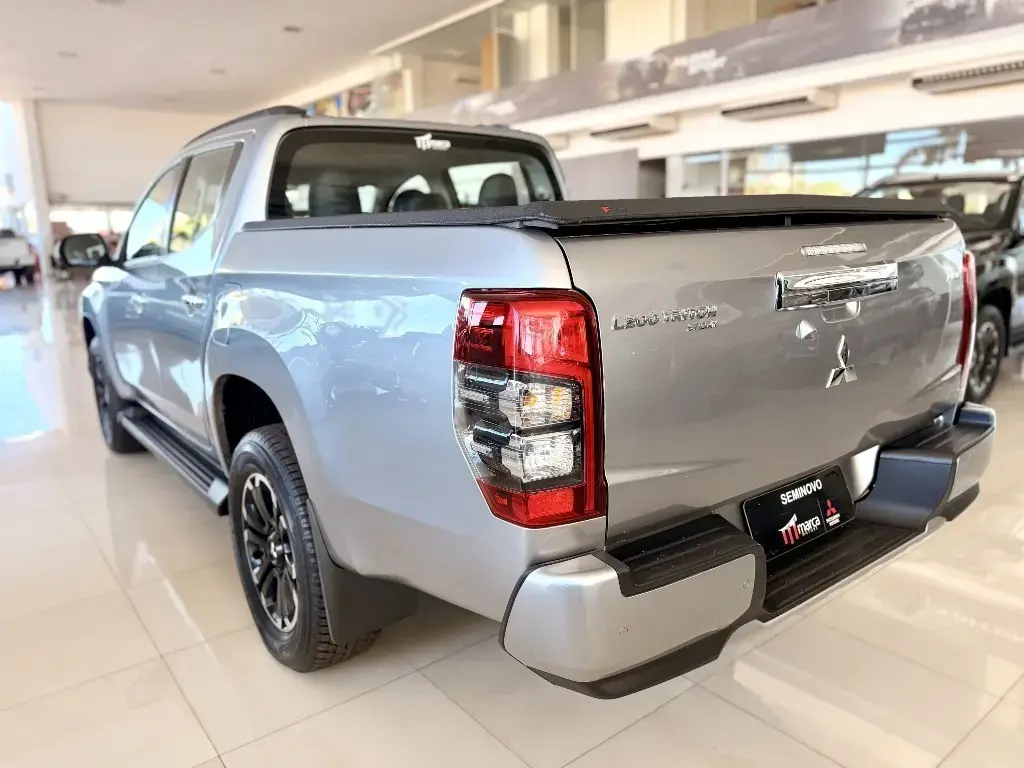galeria L200 TRITON