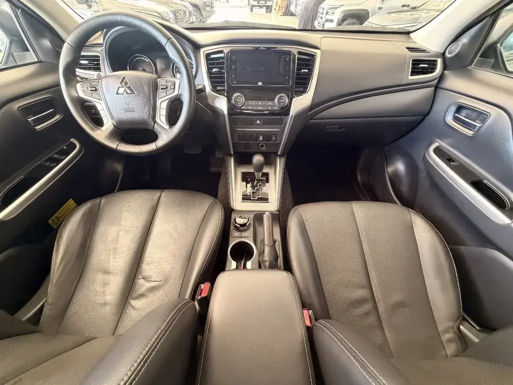 galeria L200 TRITON