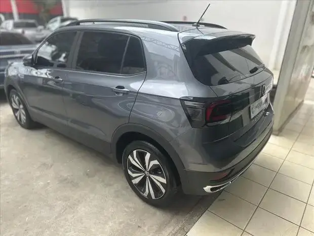 Volkswagen T-CROSS 1.0 200 TSI TOTAL FLEX AUTOMÁTICO