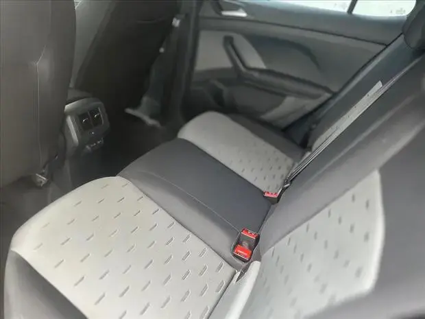 Volkswagen T-CROSS 1.0 200 TSI TOTAL FLEX AUTOMÁTICO