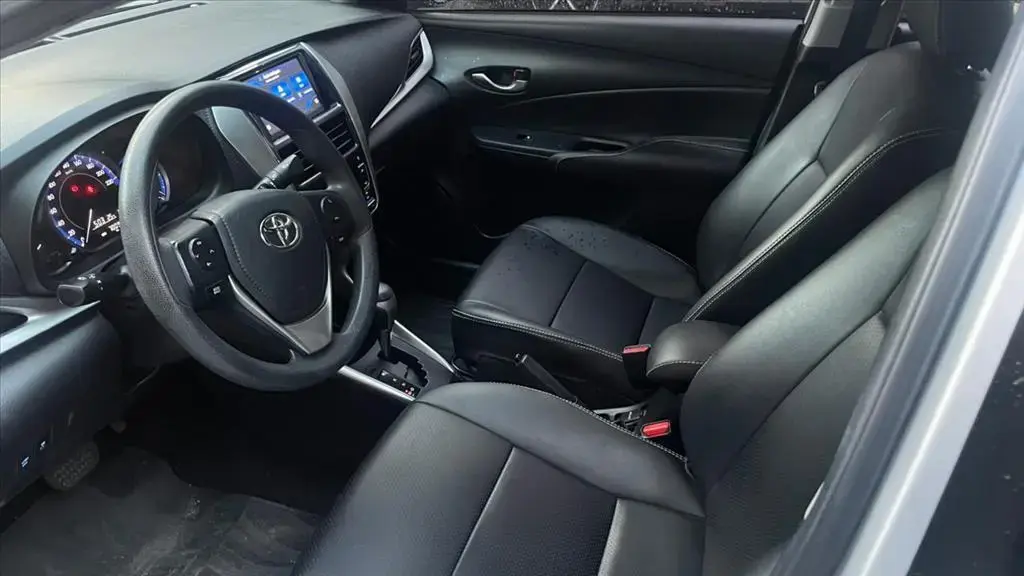 galeria YARIS