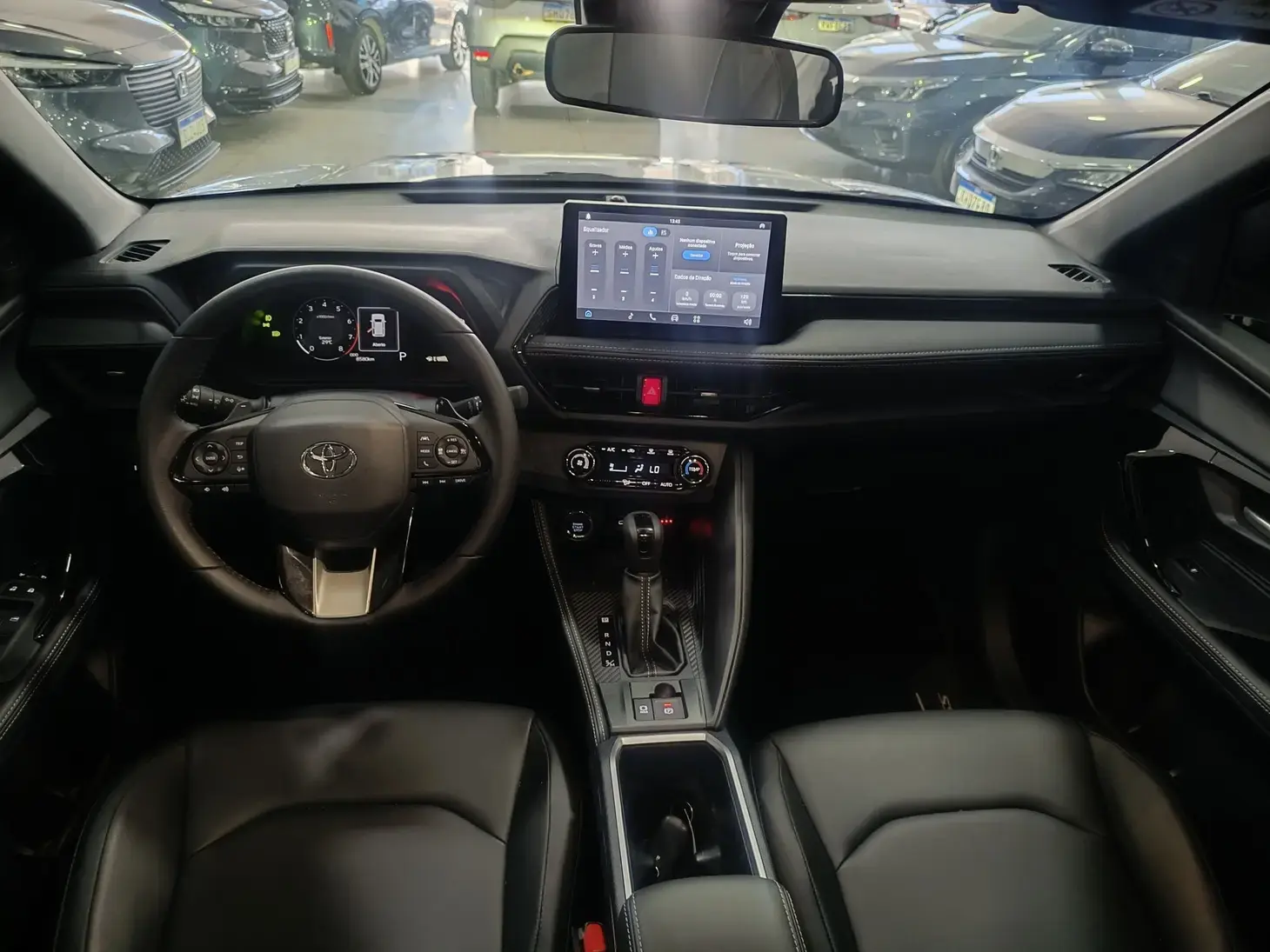 galeria YARIS CROSS