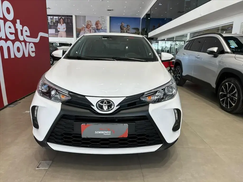 galeria YARIS