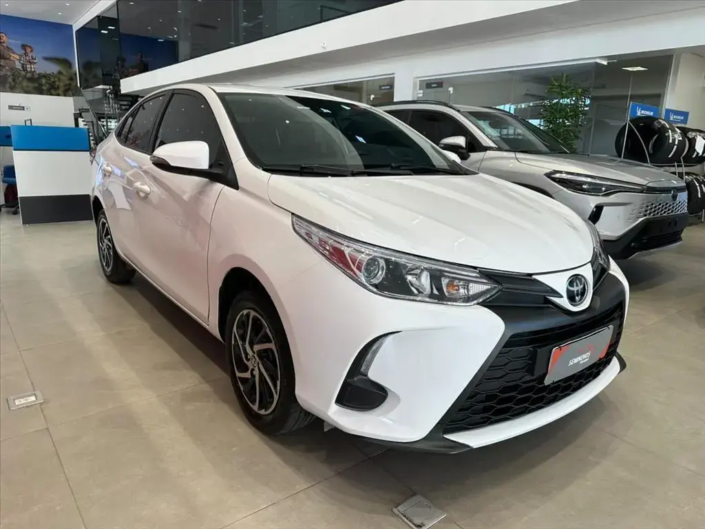 galeria YARIS