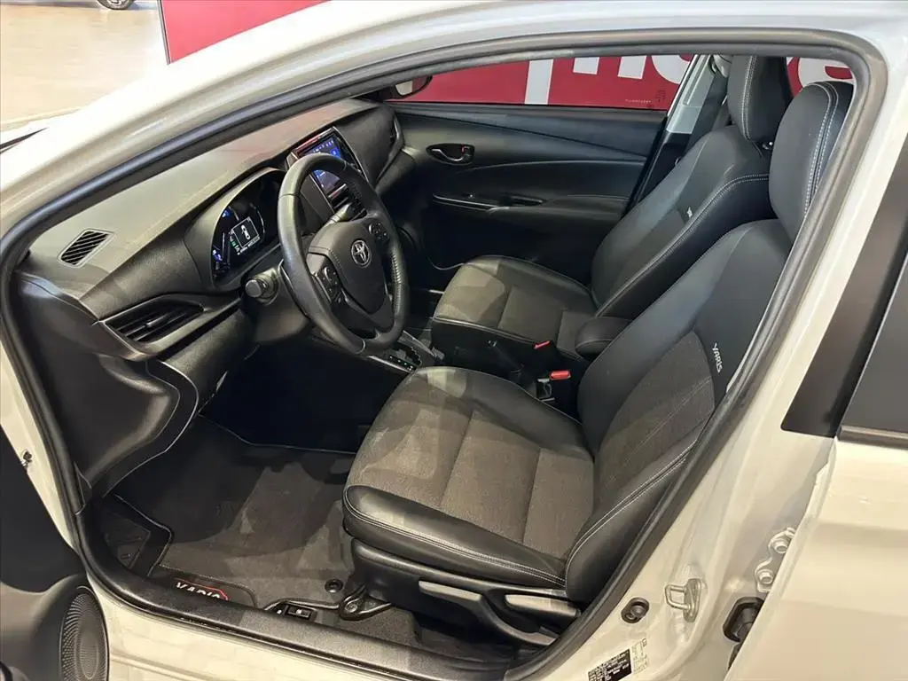 galeria YARIS