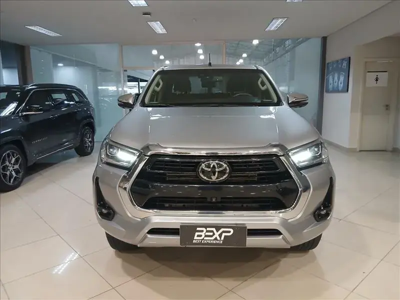galeria HILUX