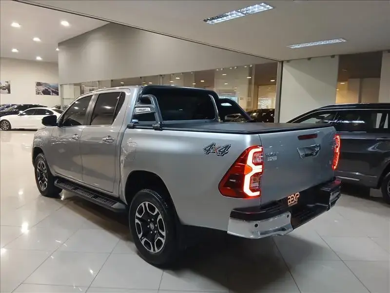 galeria HILUX