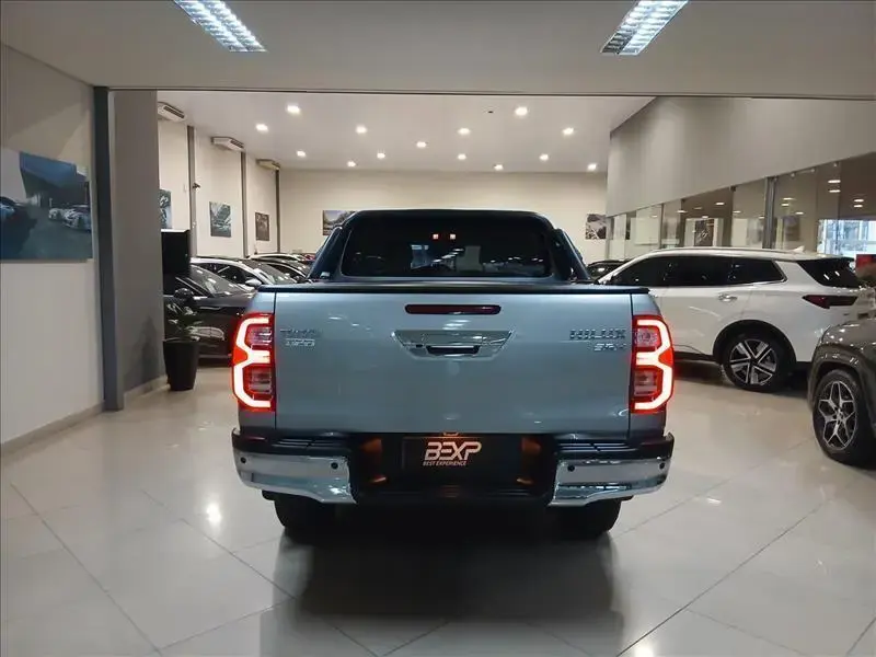 galeria HILUX