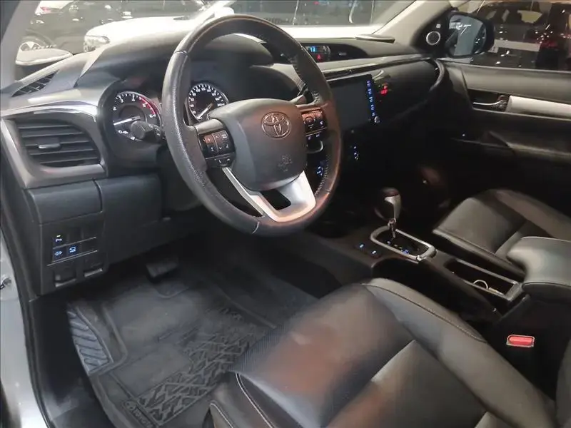 galeria HILUX