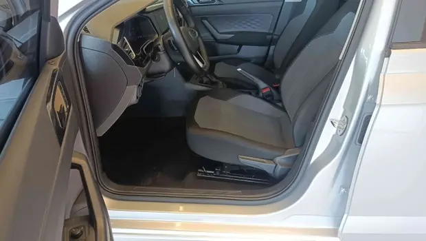 Volkswagen VIRTUS 1.0 170 TSI MANUAL