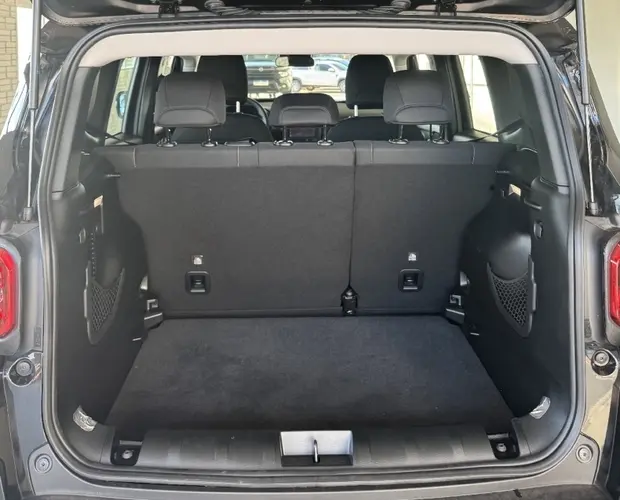 Jeep RENEGADE 1.3 T270 TURBO FLEX AT6