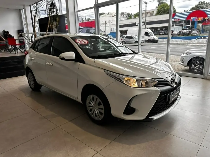 galeria YARIS