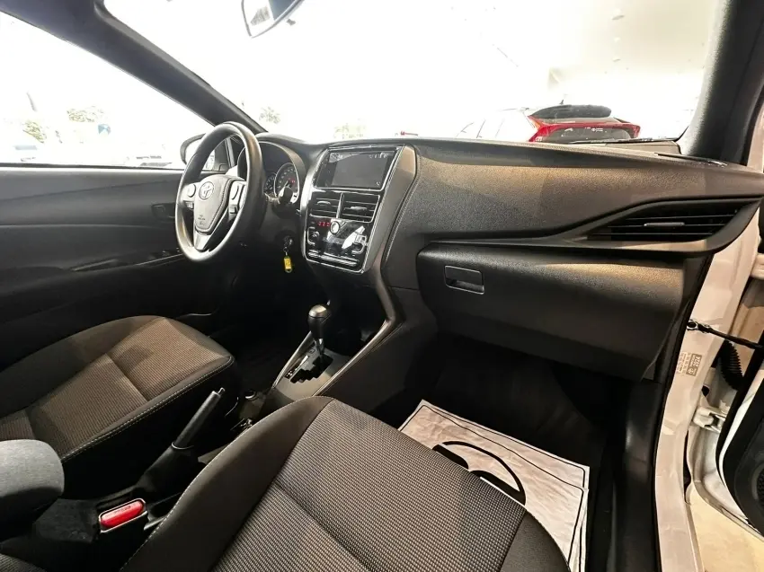 galeria YARIS