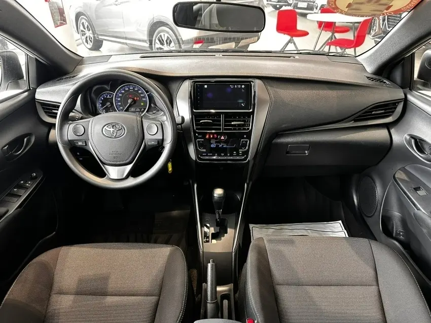 galeria YARIS
