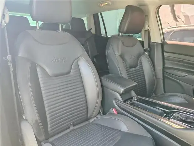 Jeep COMMANDER 1.3 T270 TURBO FLEX LIMITED AT6