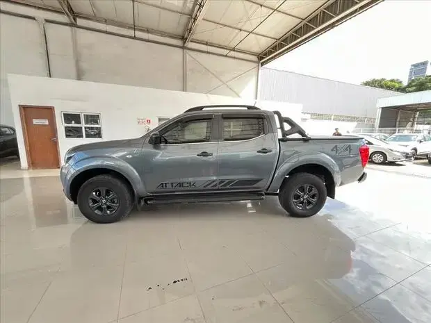 Nissan FRONTIER 2.3 16V TURBO DIESEL ATTACK CD 4X4 AUTOMÁTICO