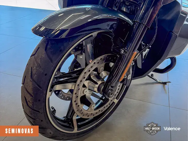 galeria STREET GLIDE ULTRA