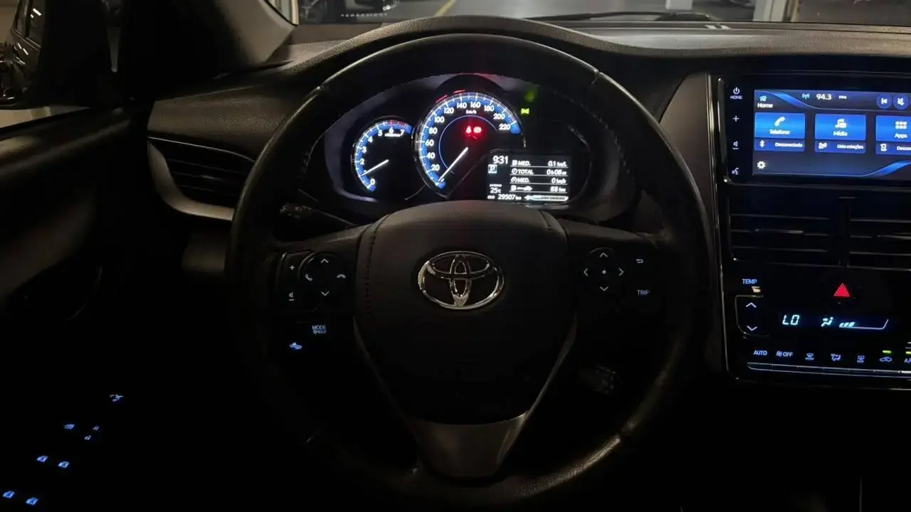 galeria YARIS