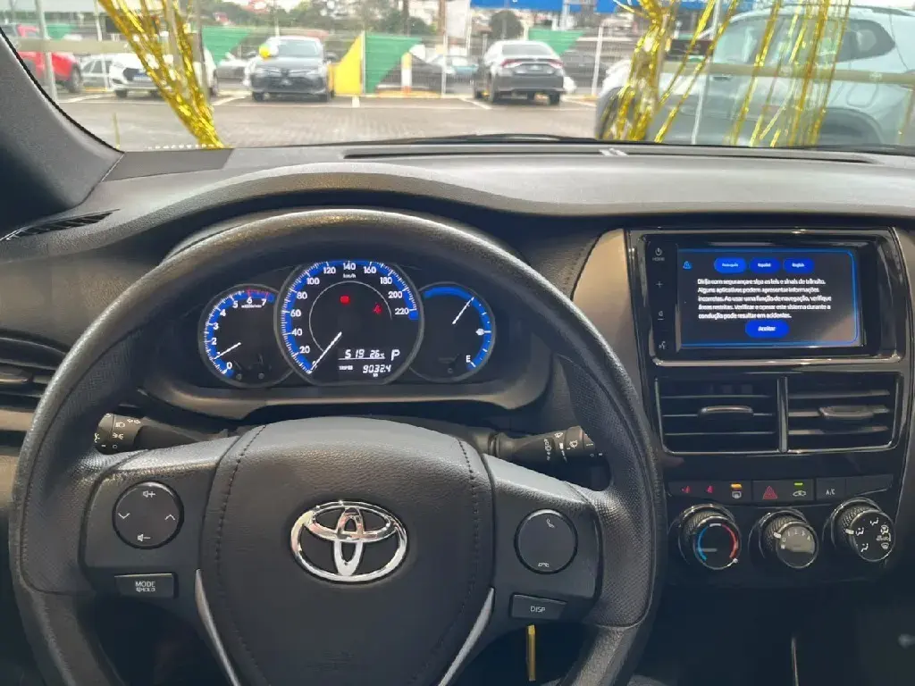 galeria YARIS