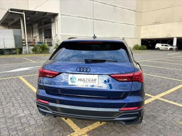 Audi Q3 2.0 40 TFSI GASOLINA PERFORMANCE BLACK QUATTRO TIPTRONIC