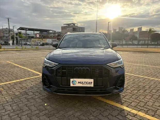 Audi Q3 2.0 40 TFSI GASOLINA PERFORMANCE BLACK QUATTRO TIPTRONIC