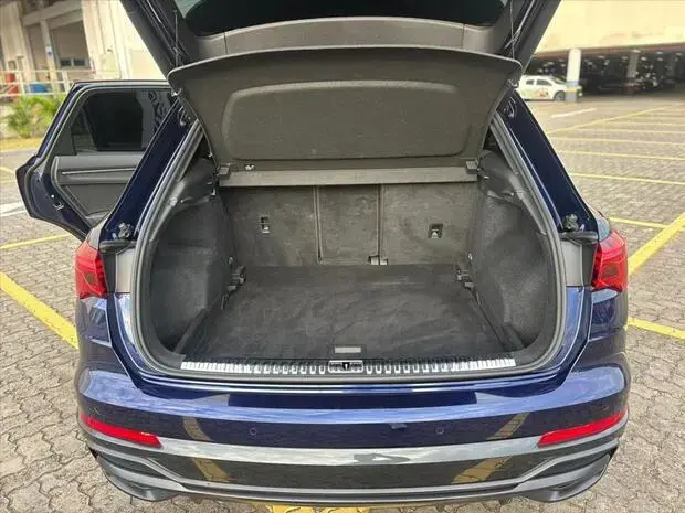 Audi Q3 2.0 40 TFSI GASOLINA PERFORMANCE BLACK QUATTRO TIPTRONIC