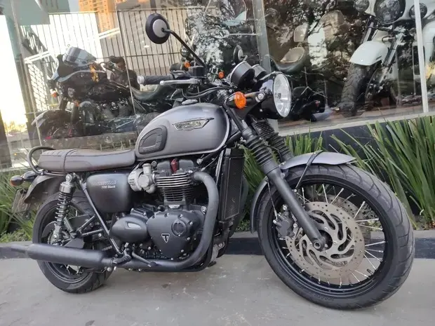 Triumph Bonneville T120 T120 Black