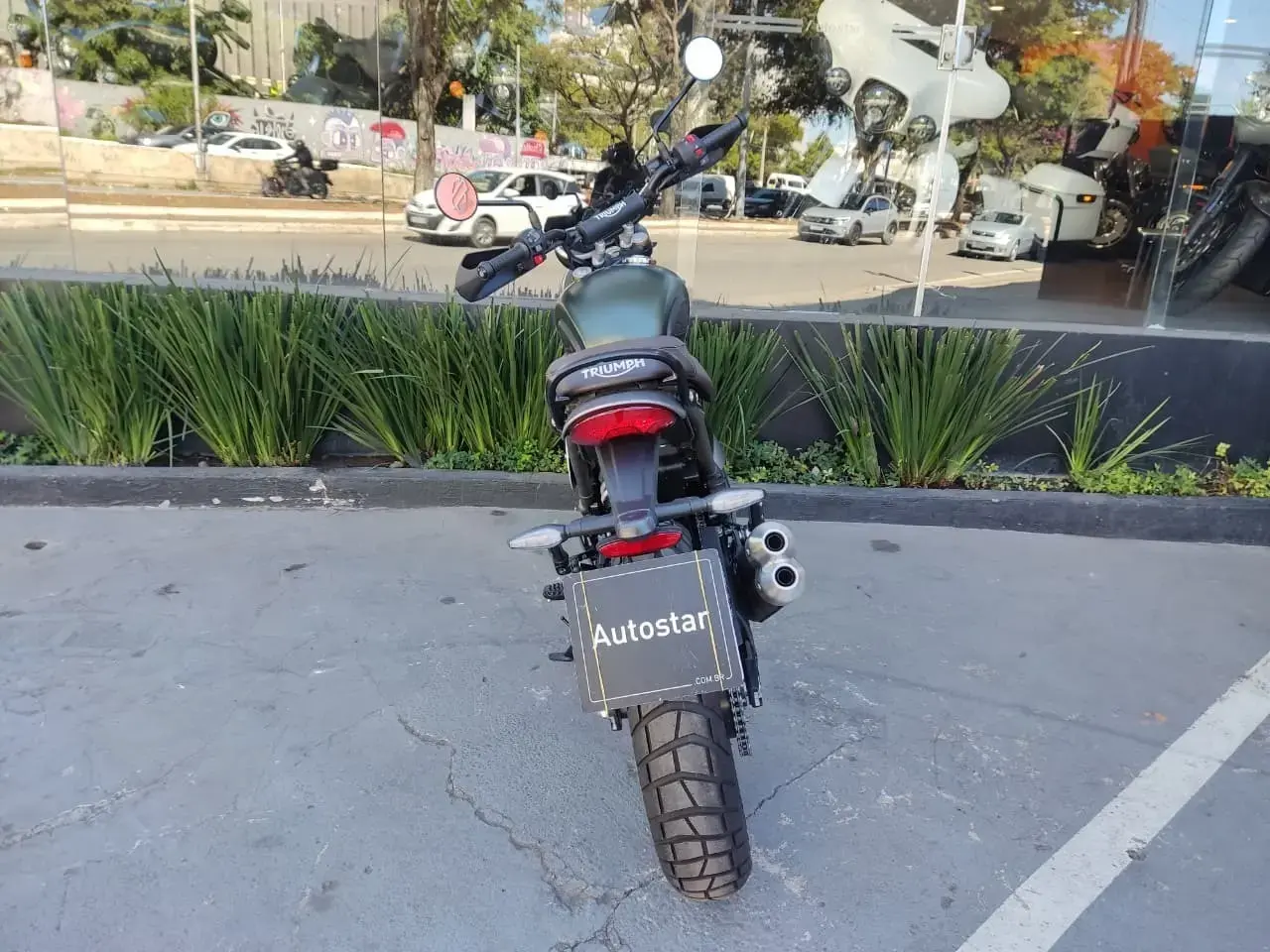 galeria Scrambler 400 X