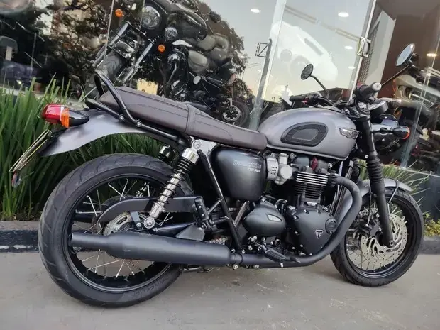 Triumph Bonneville T120 T120 Black