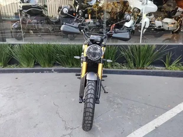 Triumph Scrambler 400 X ABS