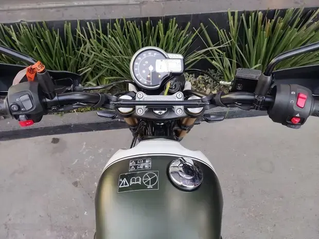 Triumph Scrambler 400 X ABS
