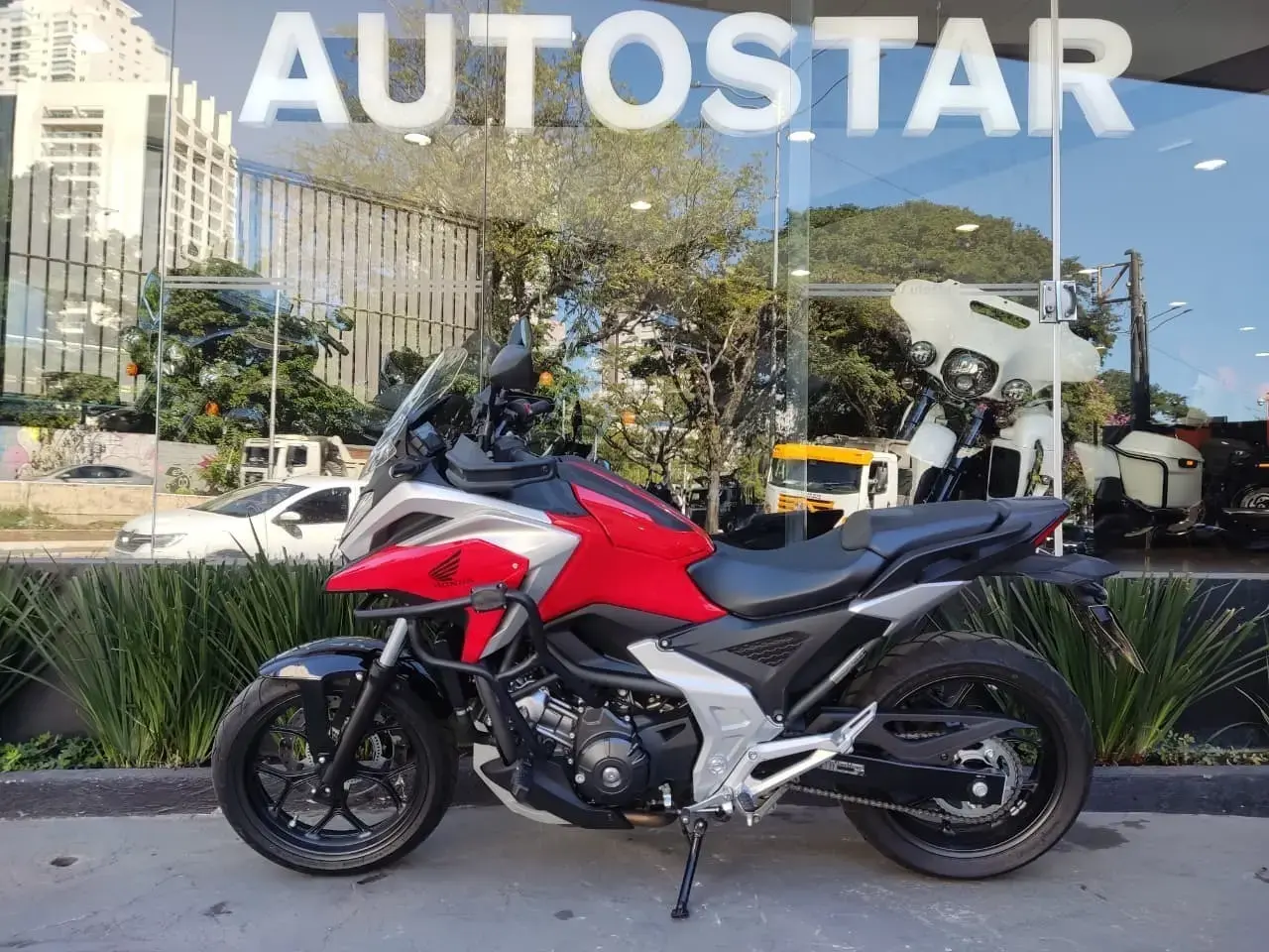 galeria NC 750X