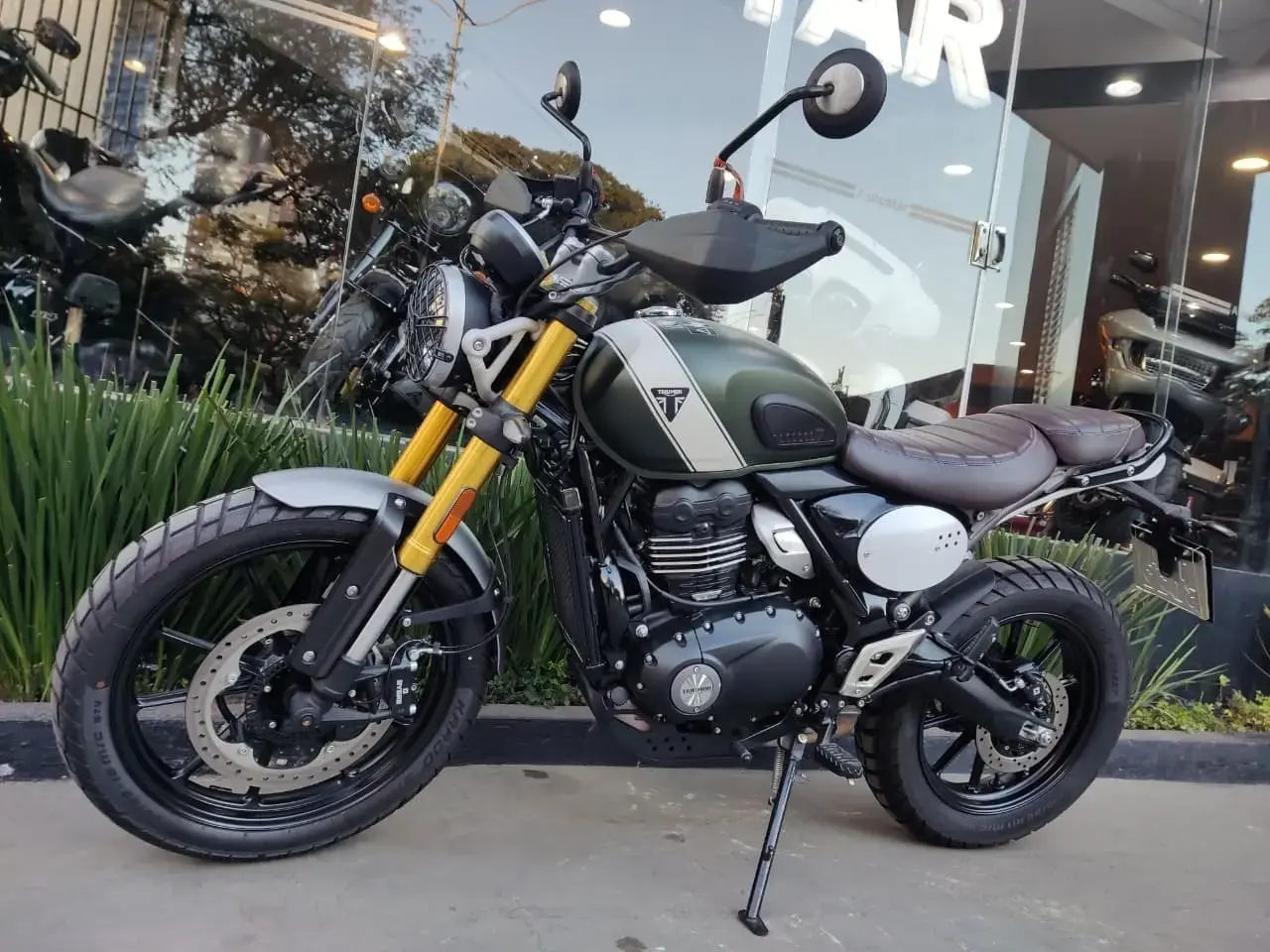 galeria Scrambler 400 X