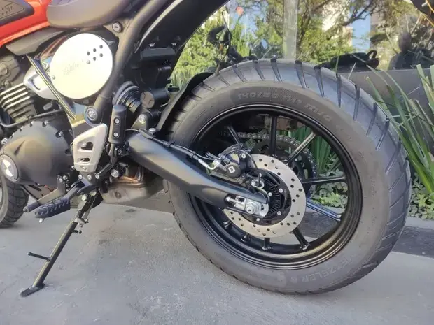 Triumph Scrambler 400 X ABS