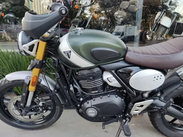 Triumph Scrambler 400 X ABS