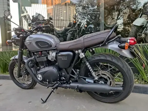 Triumph Bonneville T120 T120 Black