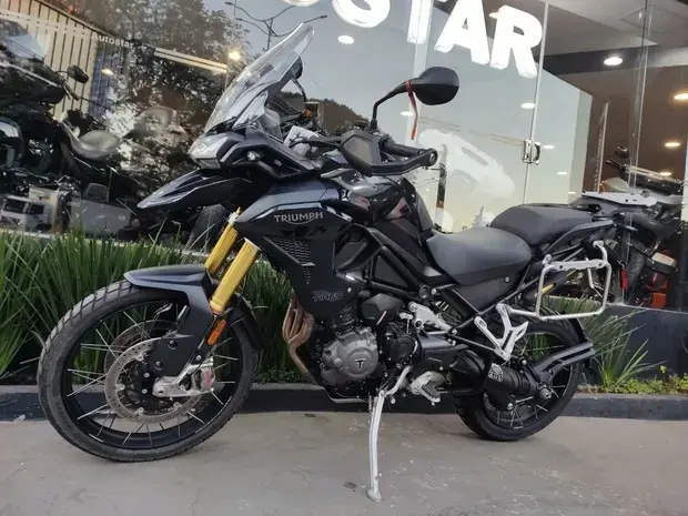 Triumph Tiger 1200 Rally Black Edition